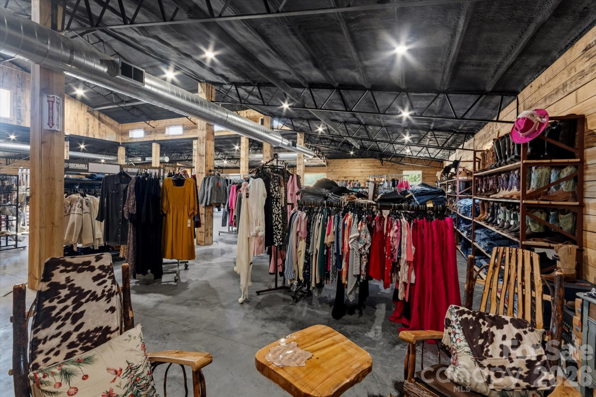 1380 Main Street - Photo 11