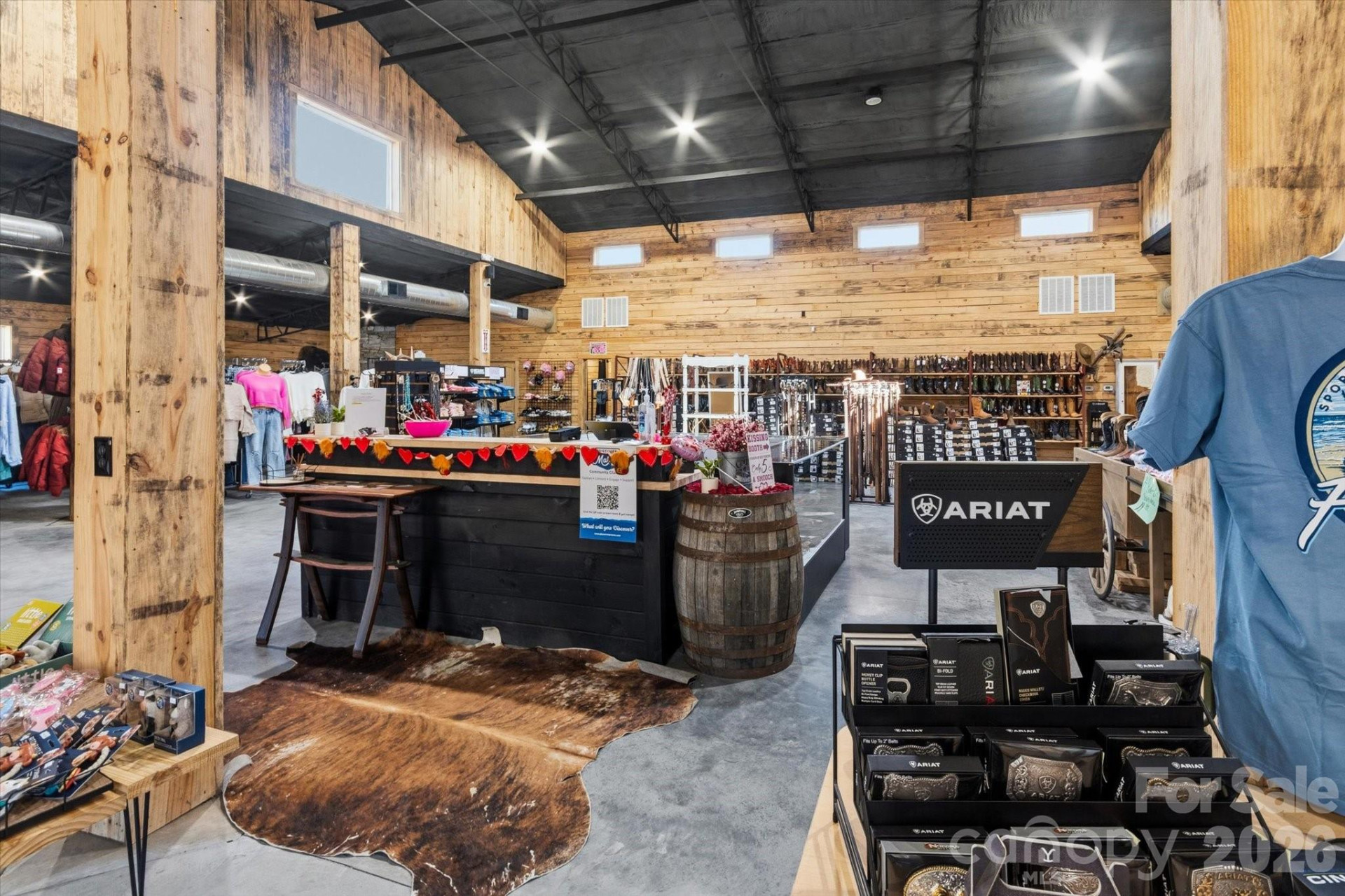 1380 Main Street - Photo 8