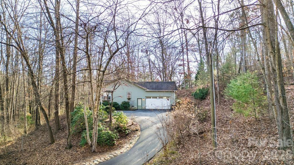 241 Crocus Lane - Photo 2