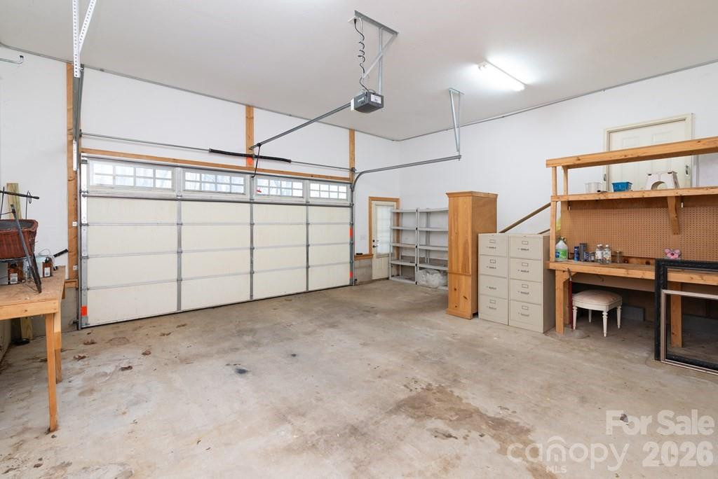 241 Crocus Lane - Photo 18