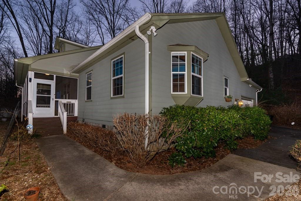 241 Crocus Lane - Photo 22