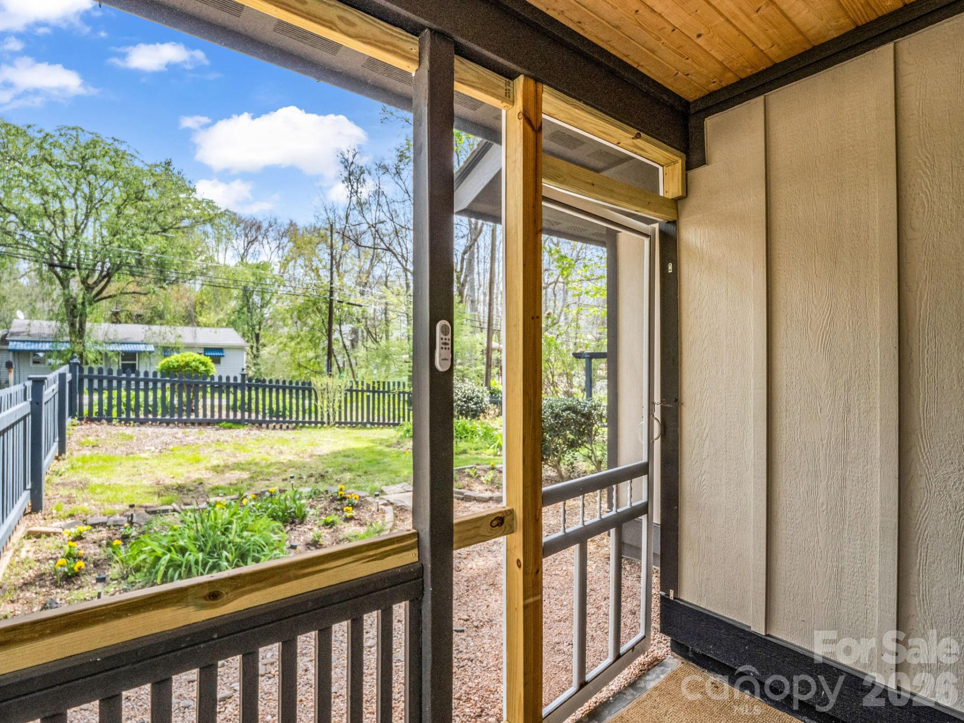 605 Rhododendron Avenue - Photo 8