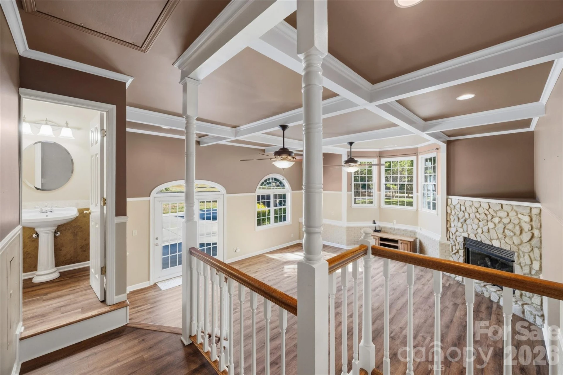 4307 Edgeland Road - Photo 18