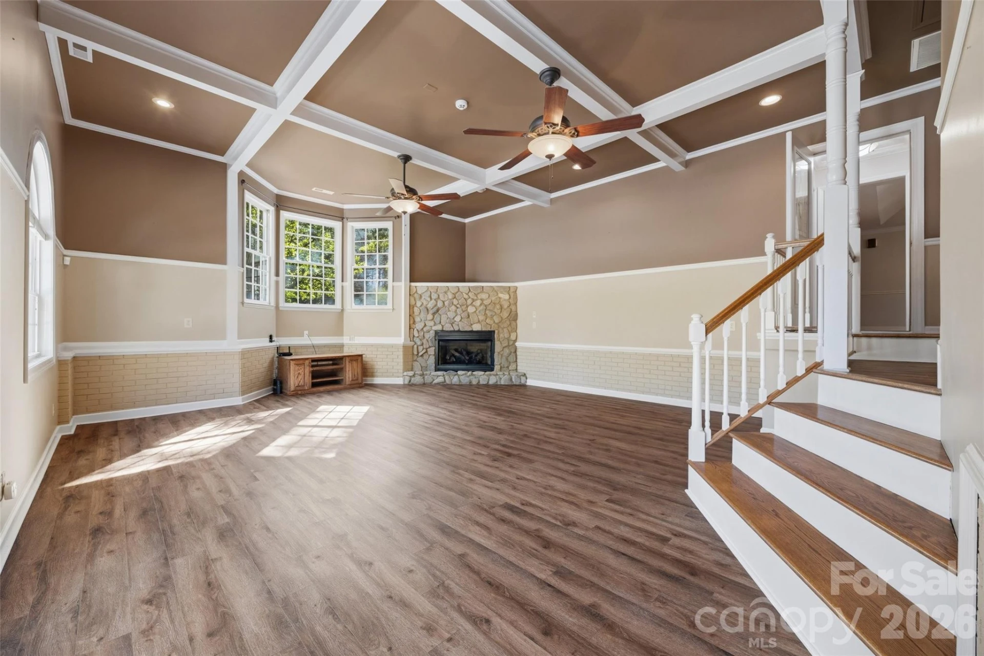 4307 Edgeland Road - Photo 19
