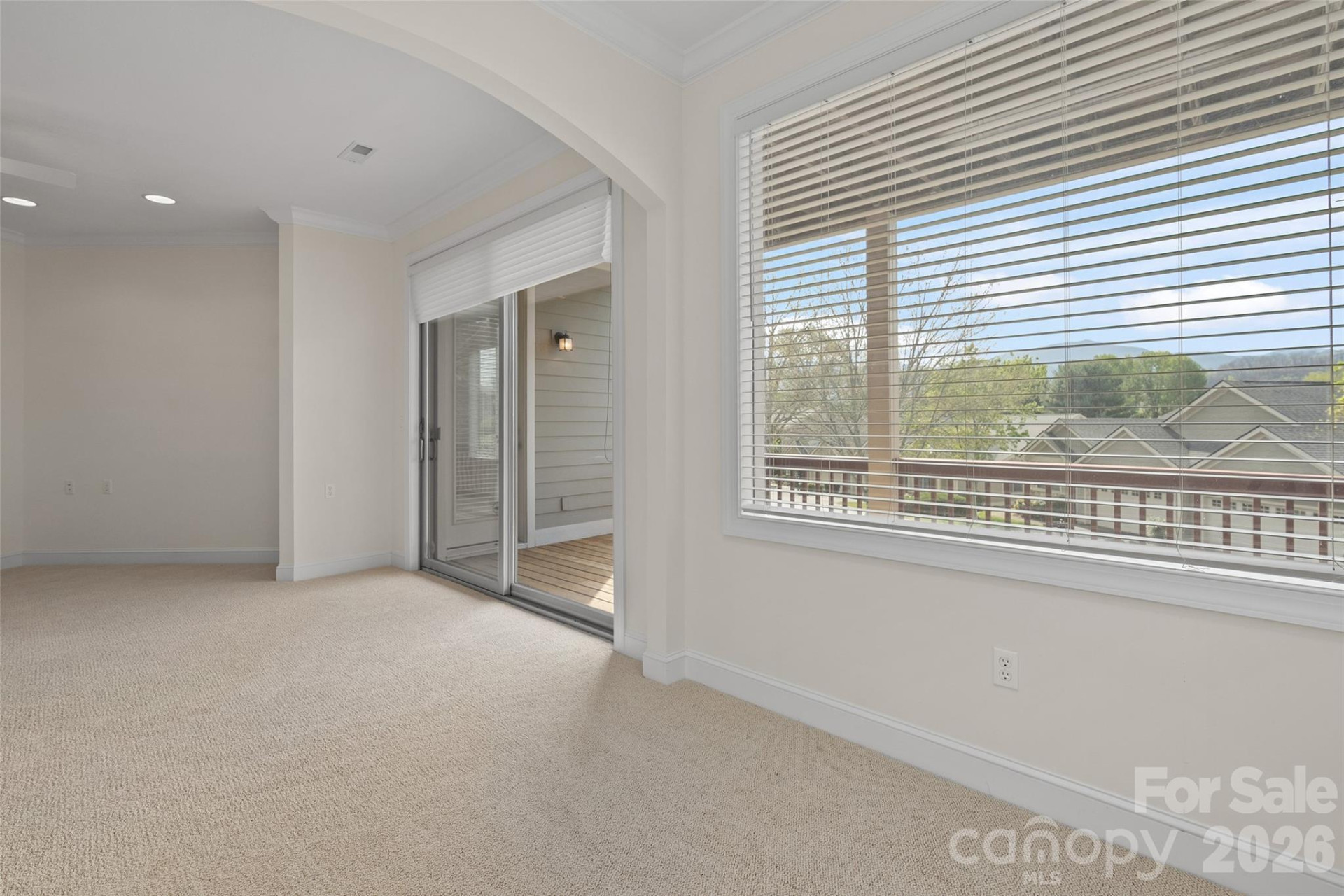 134 Augusta Circle - Photo 32