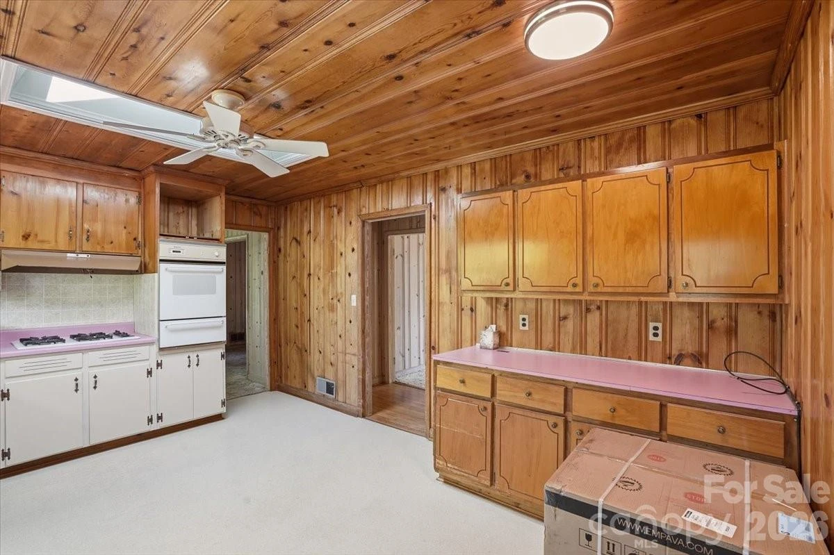 160 Denton Street - Photo 13