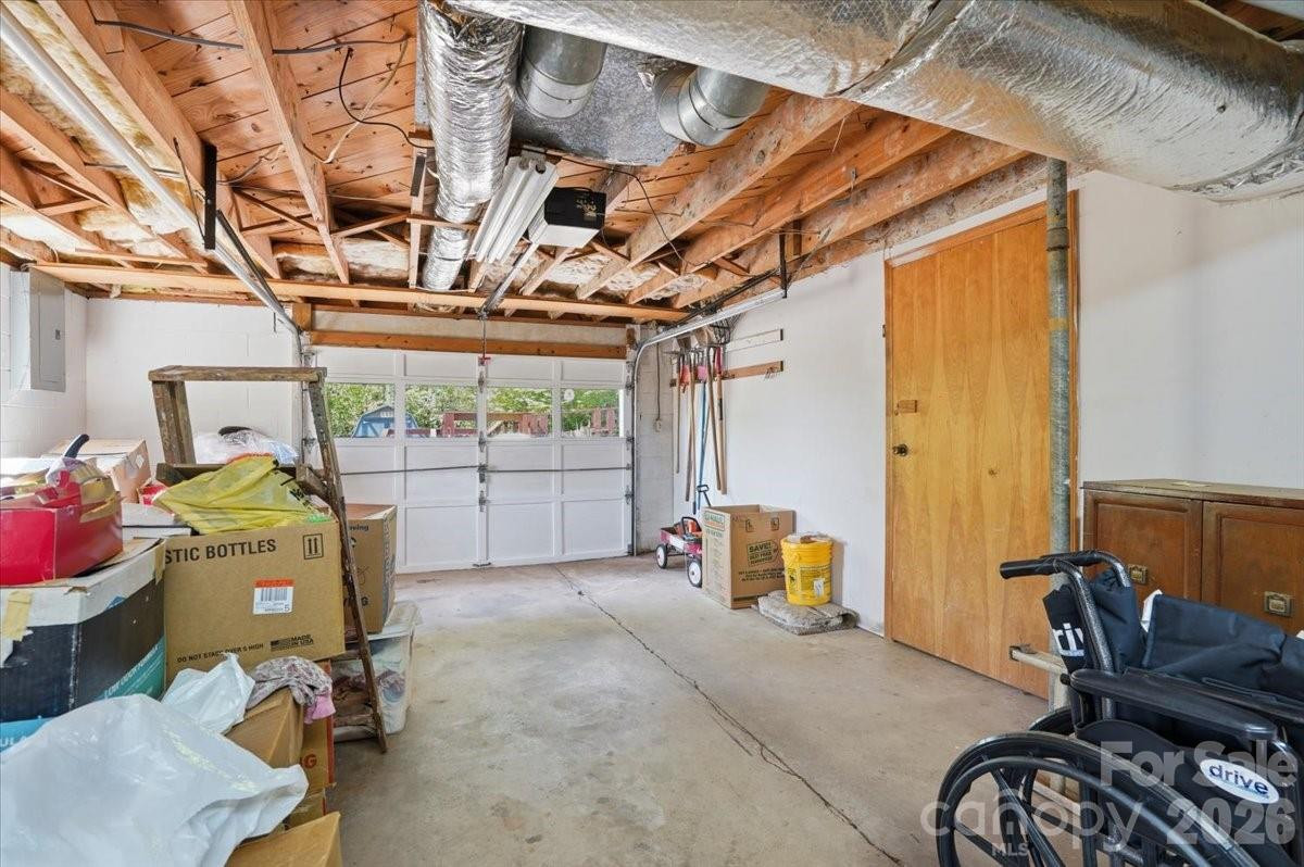 160 Denton Street - Photo 22