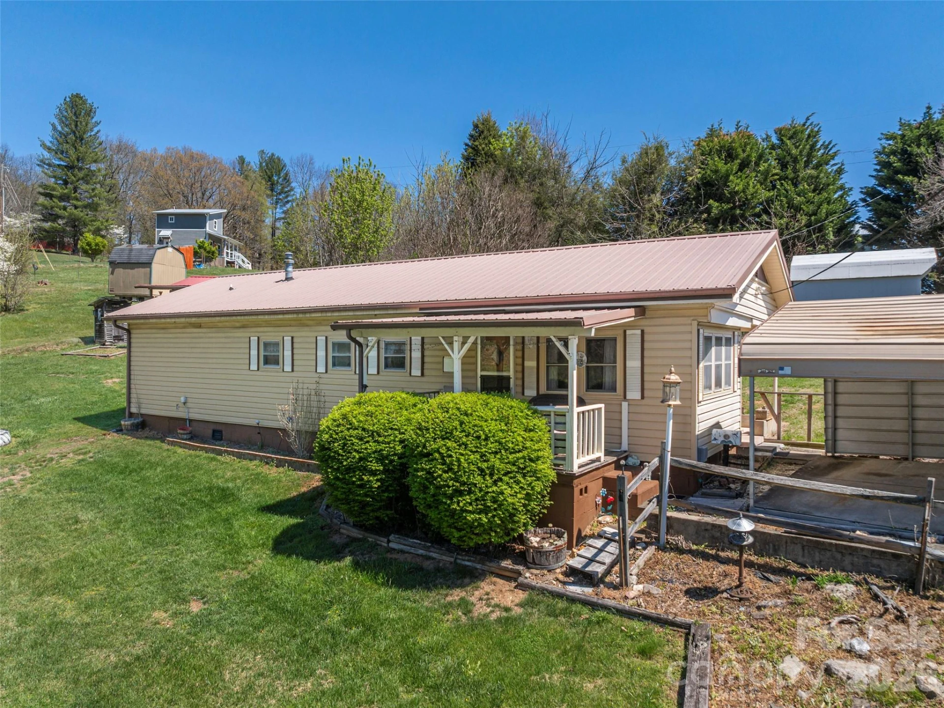 17 Mustang Lane - Photo 2