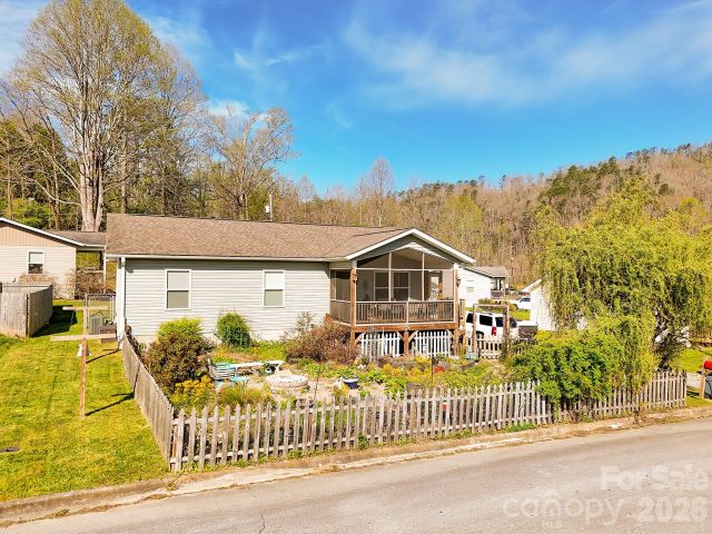 47 Rosman Trail, Rosman, NC, 28772