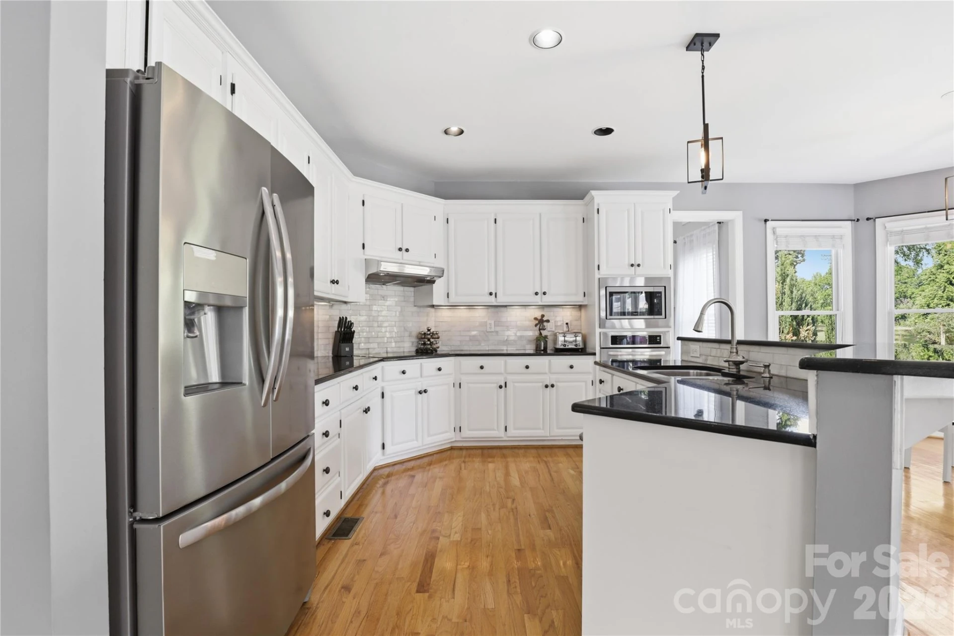 12008 Willingdon Road - Photo 9