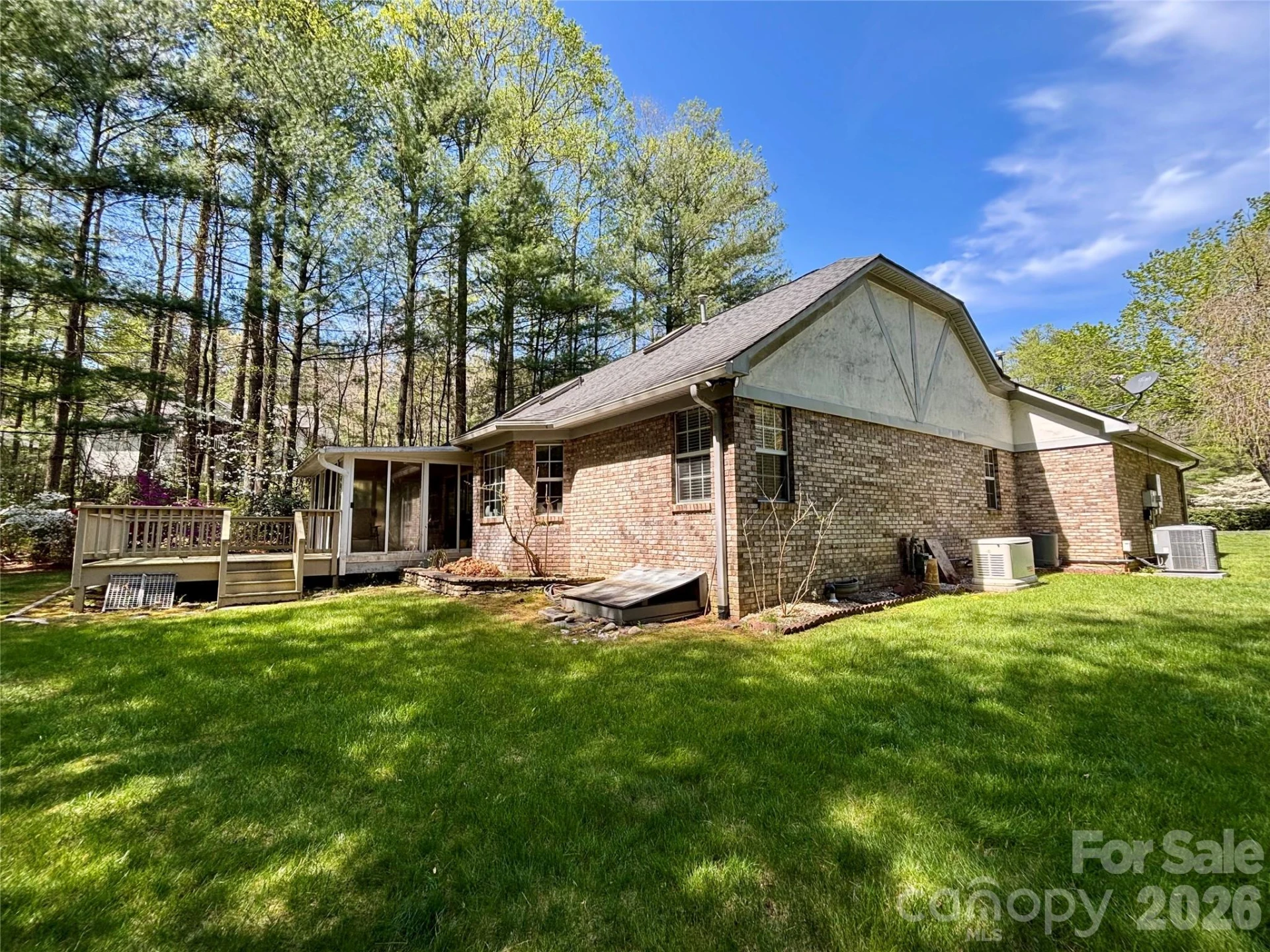 3011 Essex Court - Photo 2