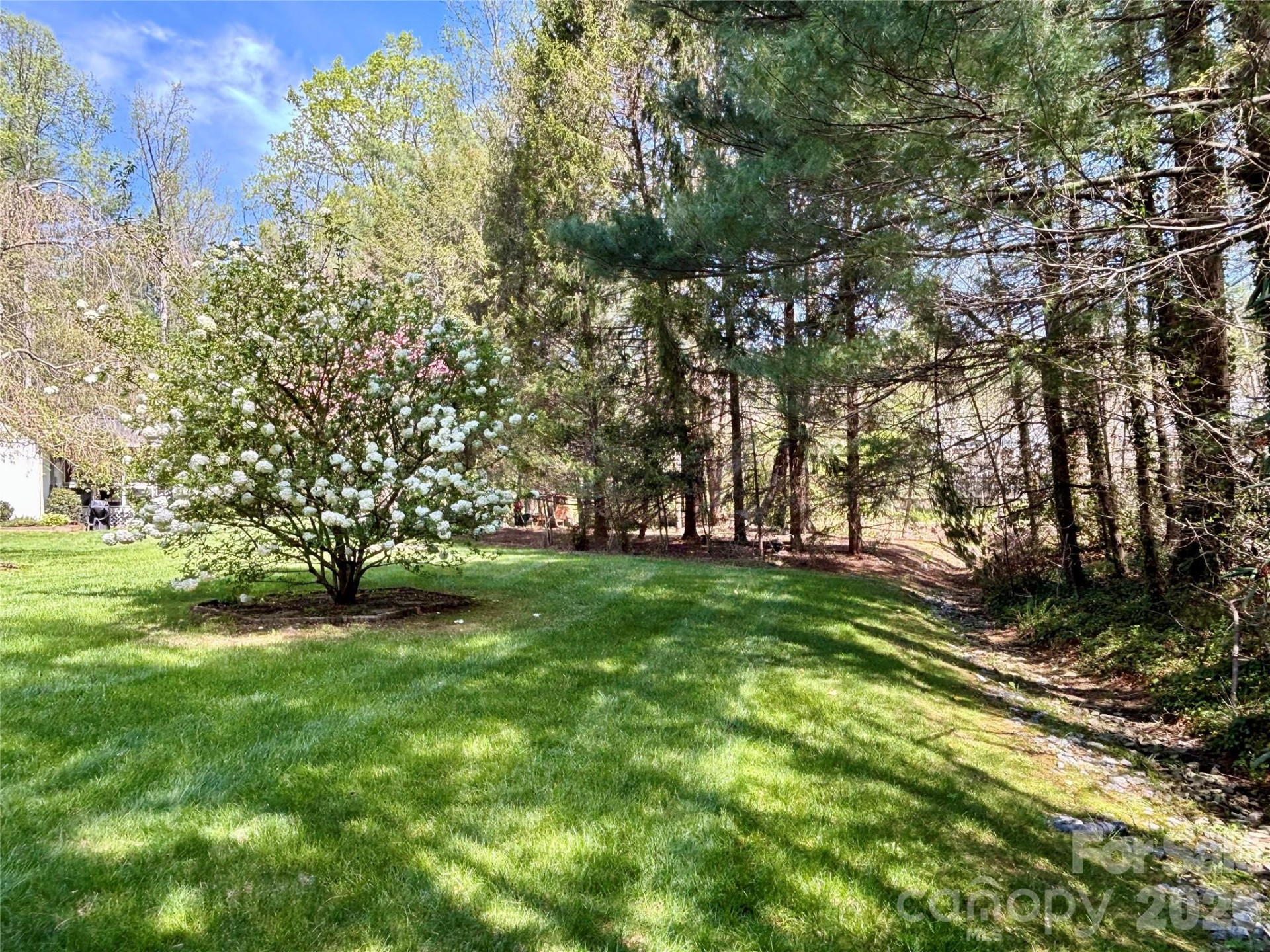 3011 Essex Court - Photo 8
