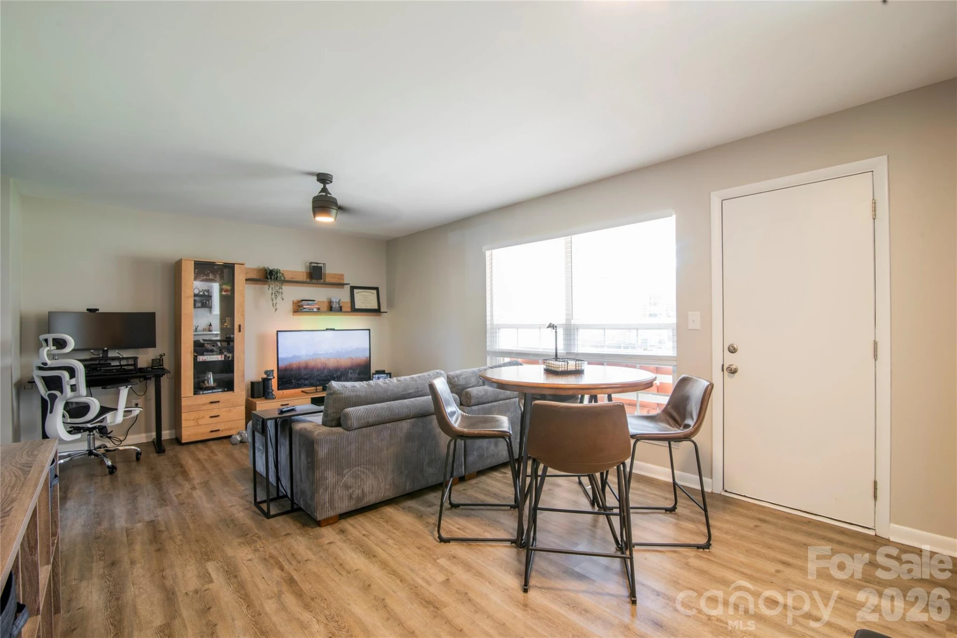 4605 Coronado Drive #N - Photo 2