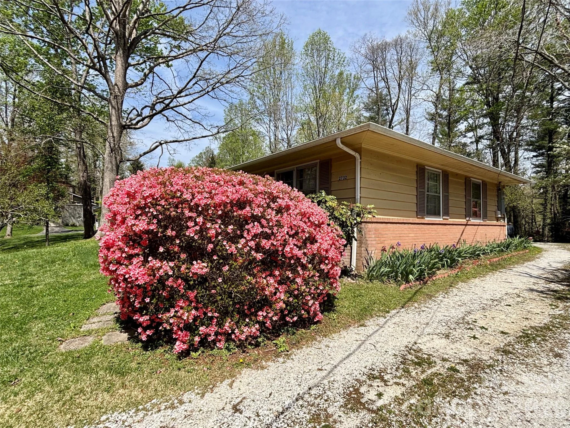 2732 Holly Hill Drive - Photo 13