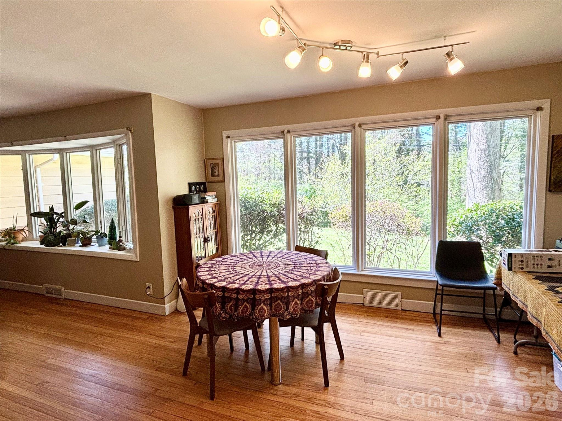 2732 Holly Hill Drive - Photo 4