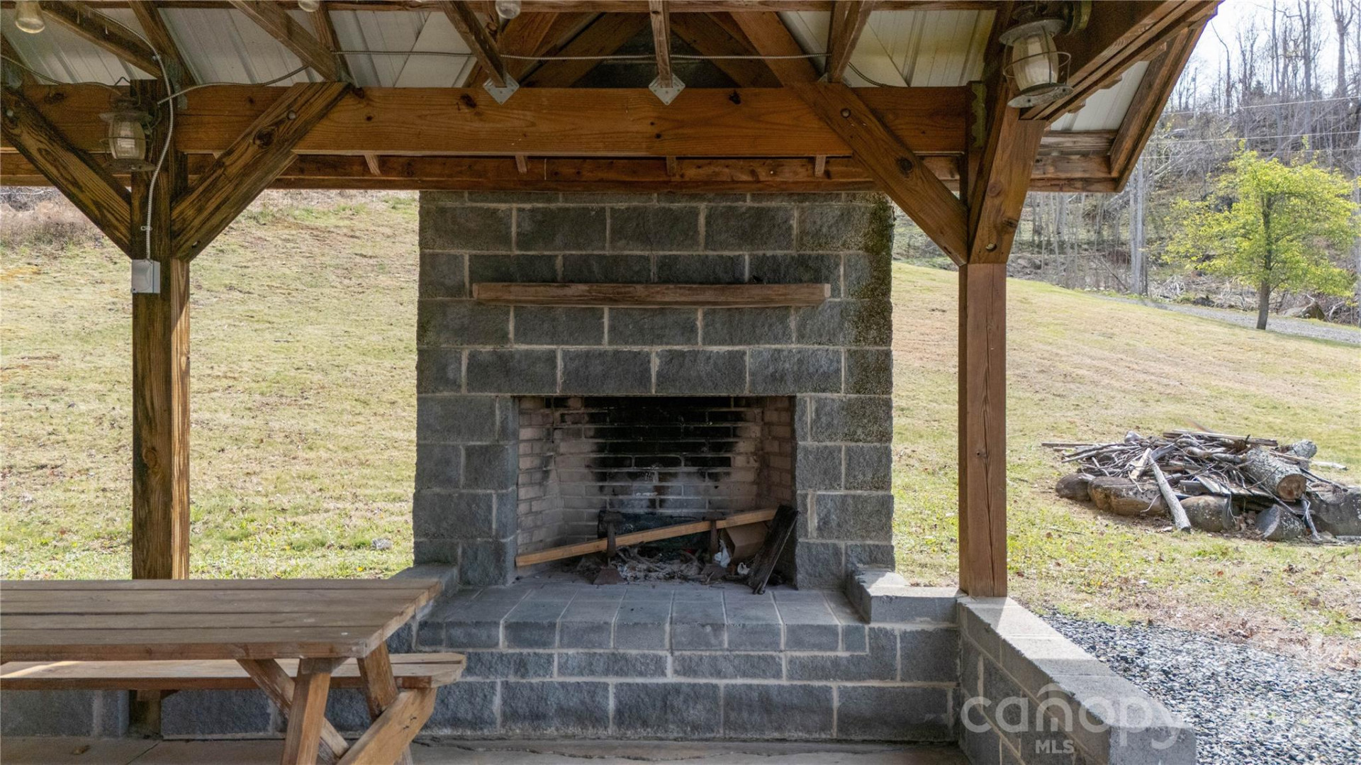 000 Tyler Lane - Photo 11