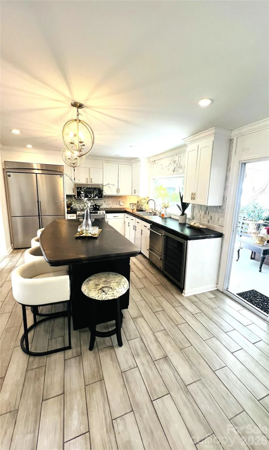 21510 Norman Shores Drive - Photo 10