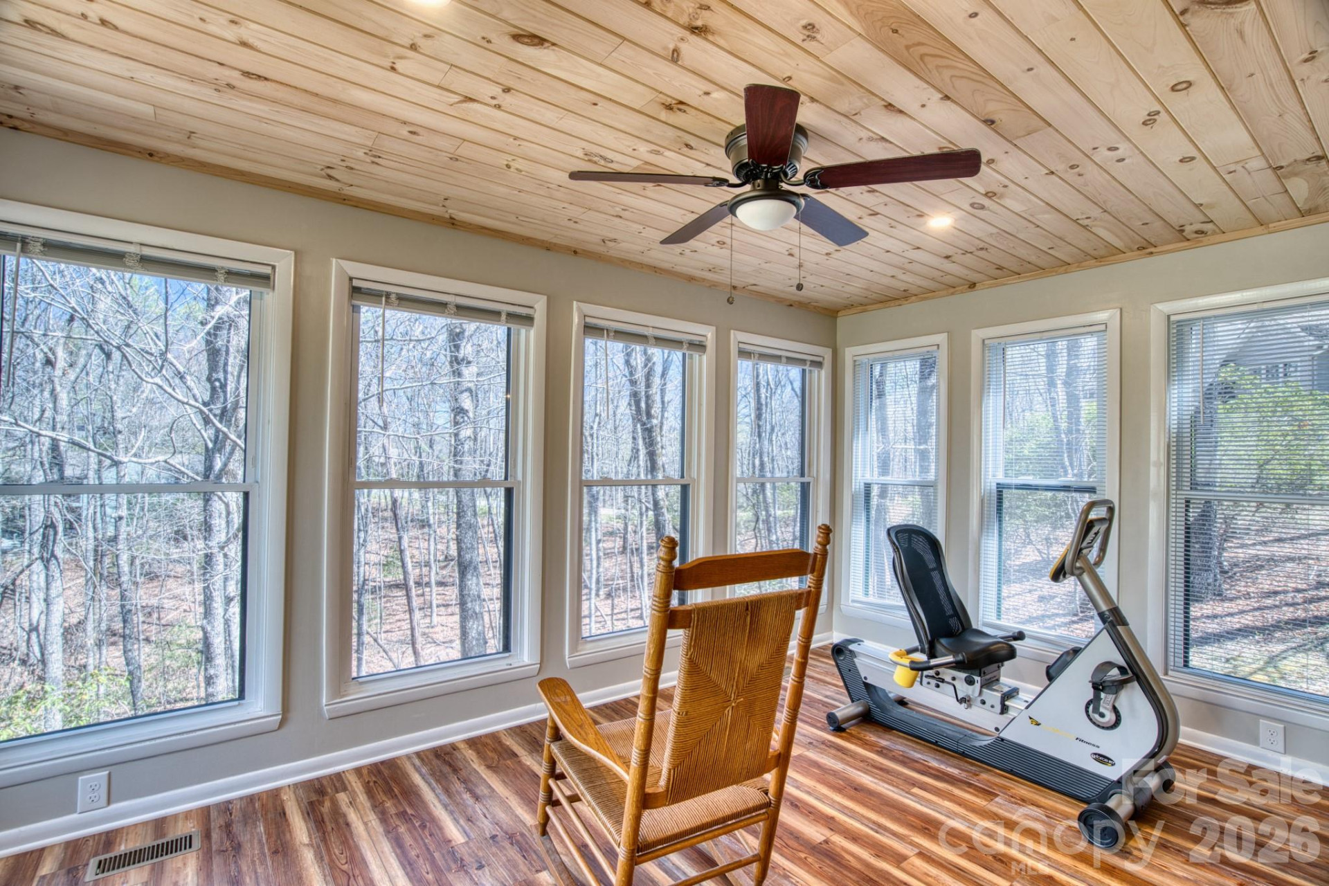 46 Wahuhu Court - Photo 8