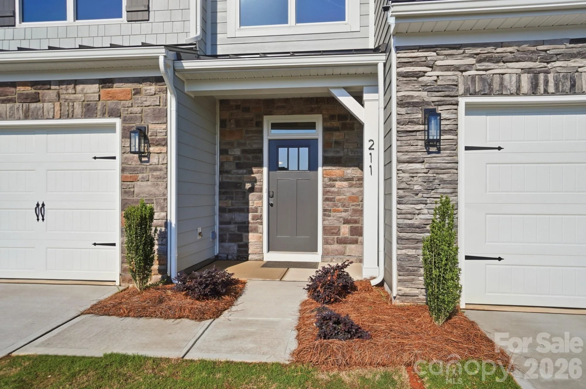 211 Viburnum Road - Photo 2