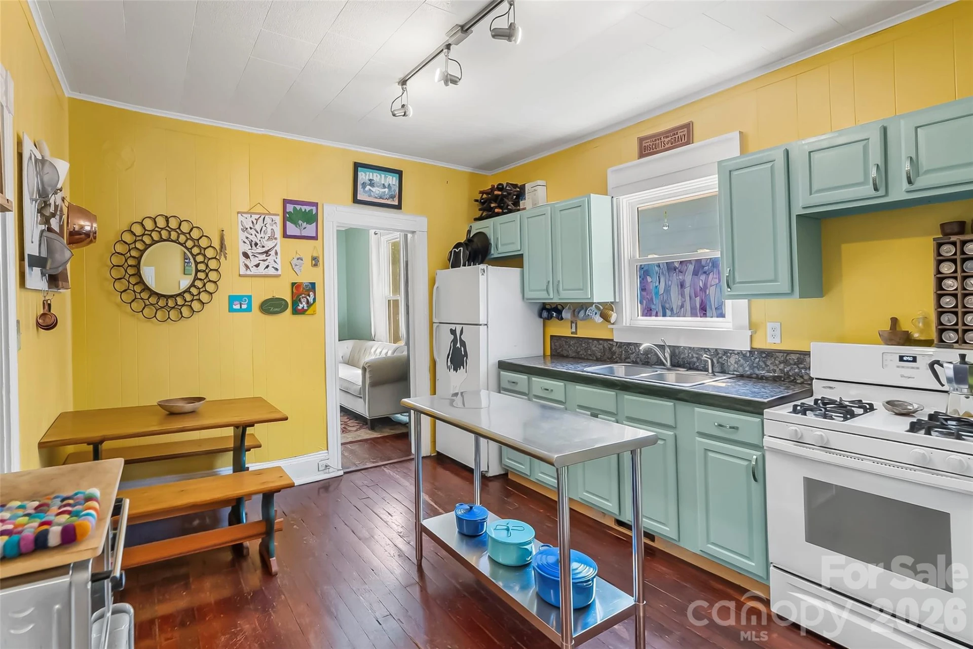 66 Adams Street - Photo 8