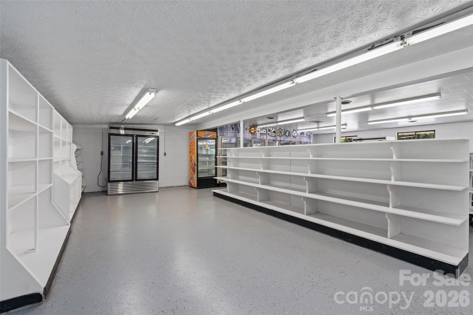 8275 Carolina Boulevard - Photo 12