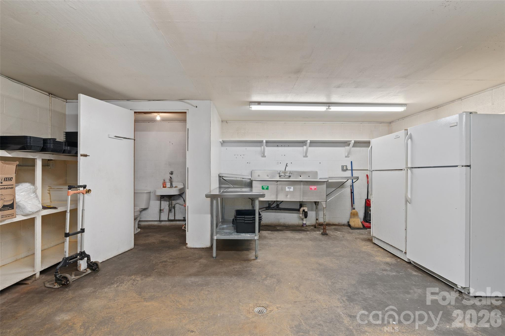 8275 Carolina Boulevard - Photo 22