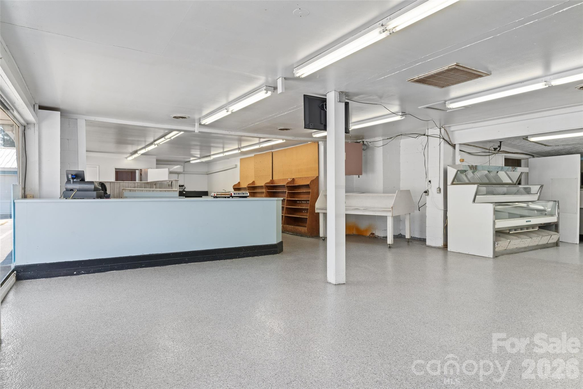 8275 Carolina Boulevard - Photo 7