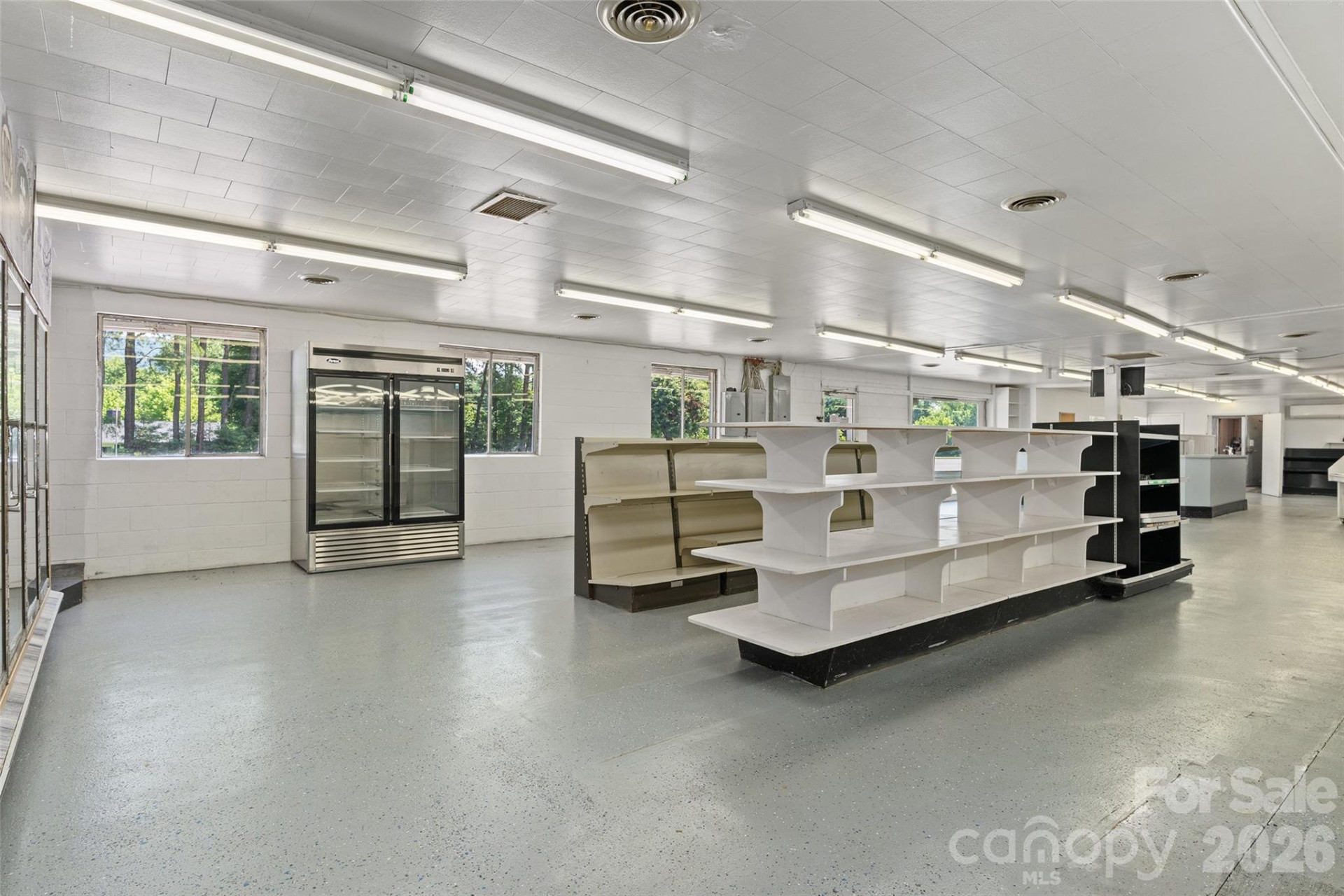 8275 Carolina Boulevard - Photo 9