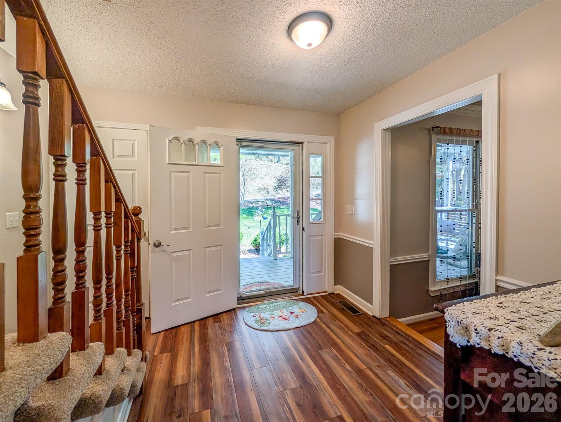 254 Shepard Way - Photo 6