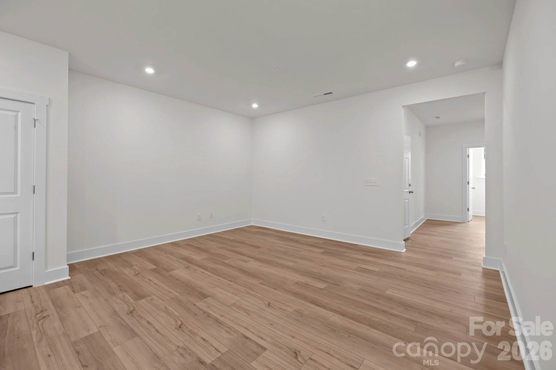 2930 Clyde Drive - Photo 10