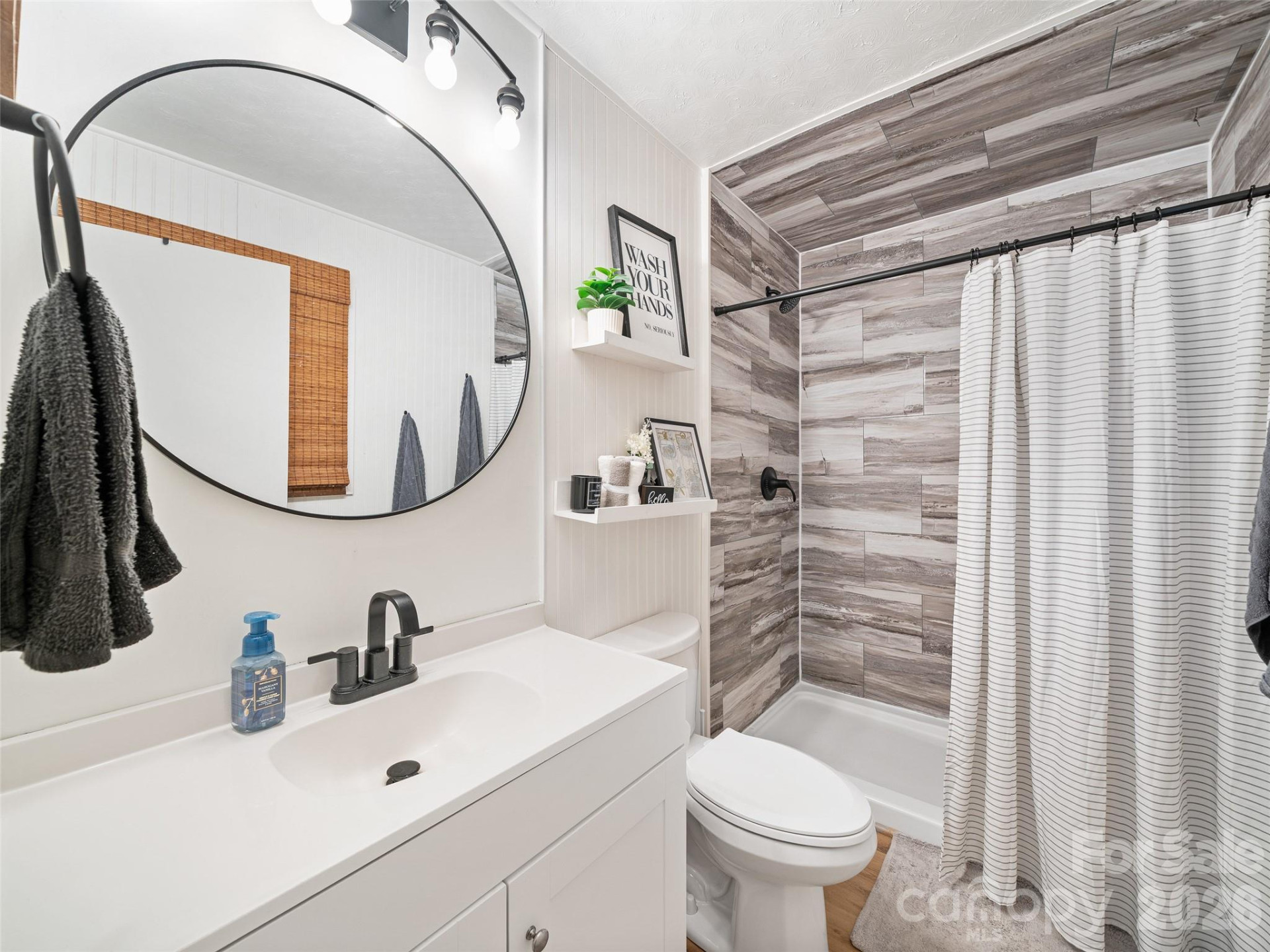 1030 Hughes Gap Road - Photo 15