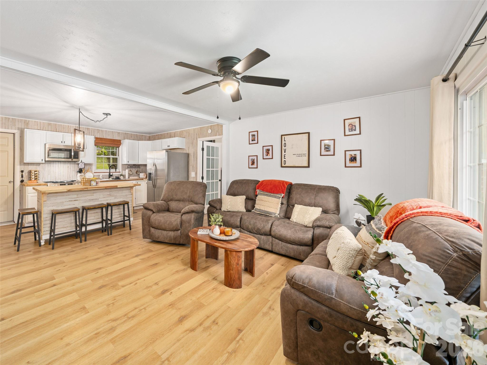 1030 Hughes Gap Road - Photo 5