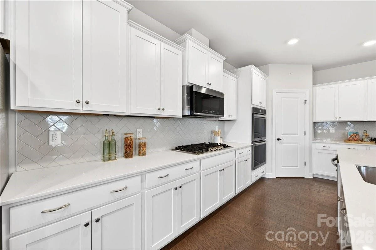 22024 Finworthy Lane - Photo 14