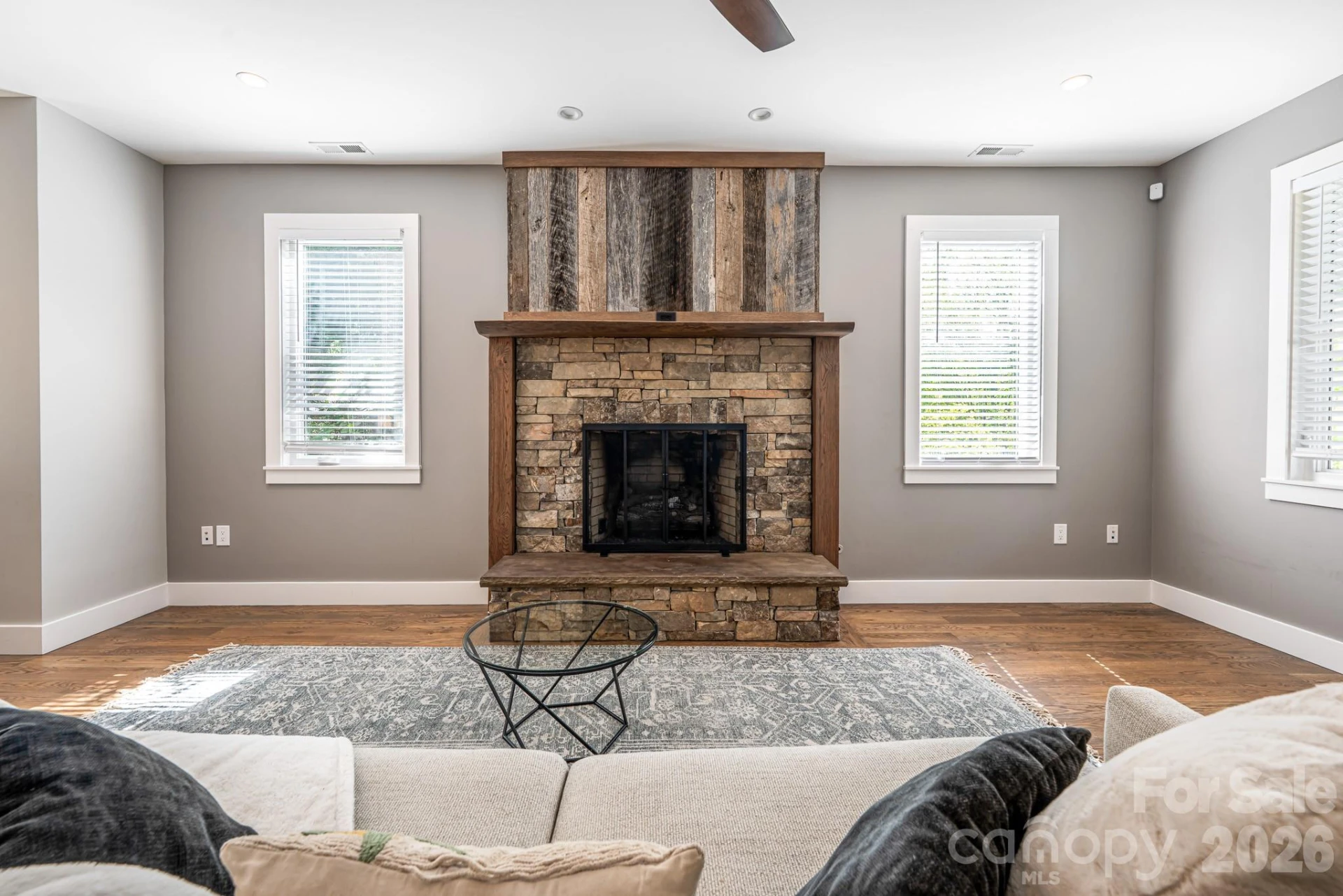 139 Linden Street - Photo 18