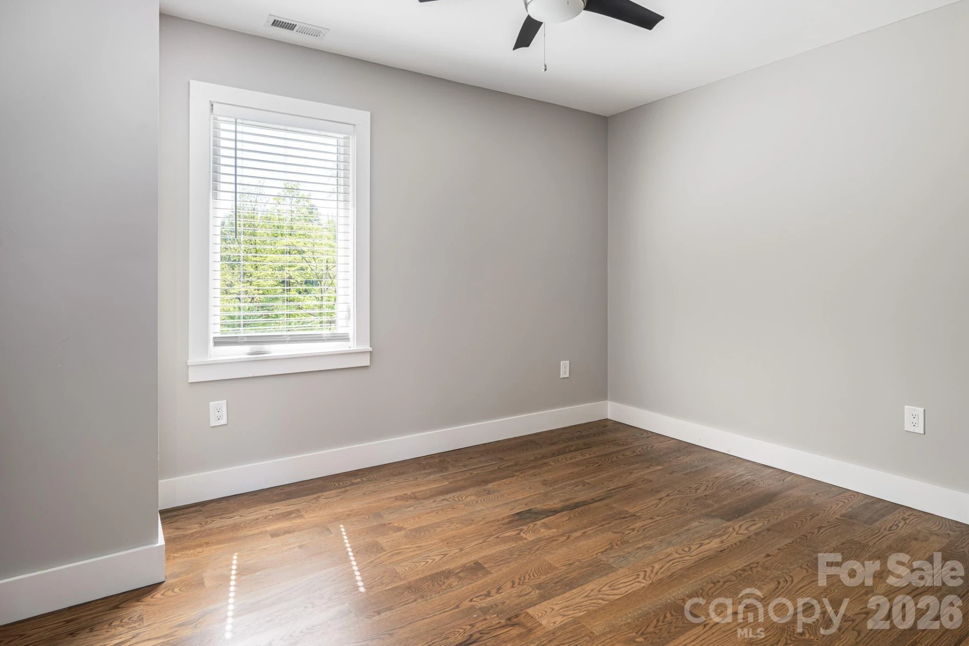 139 Linden Street - Photo 31