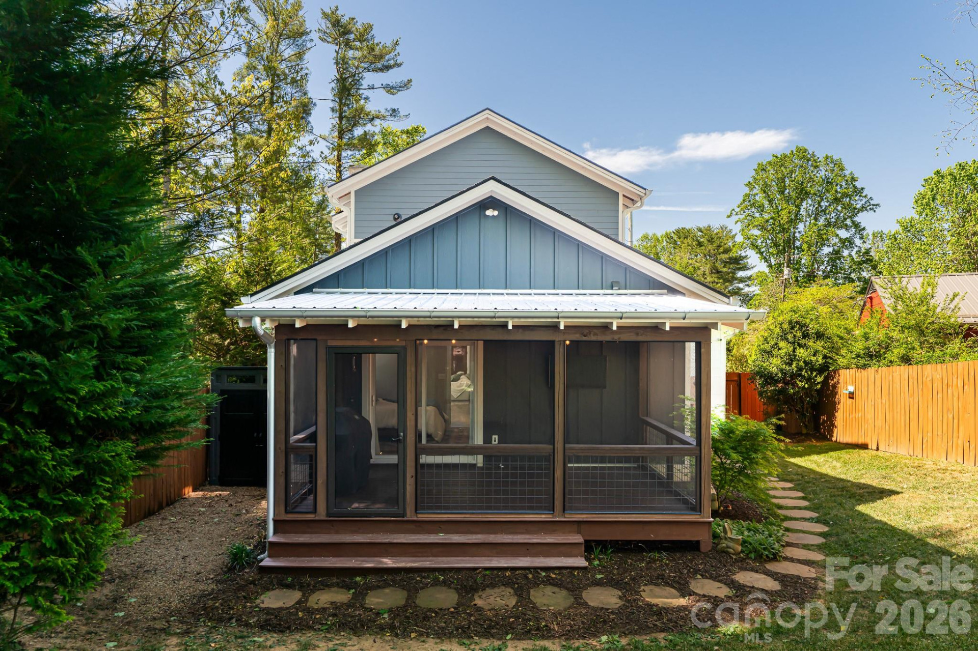 139 Linden Street - Photo 41