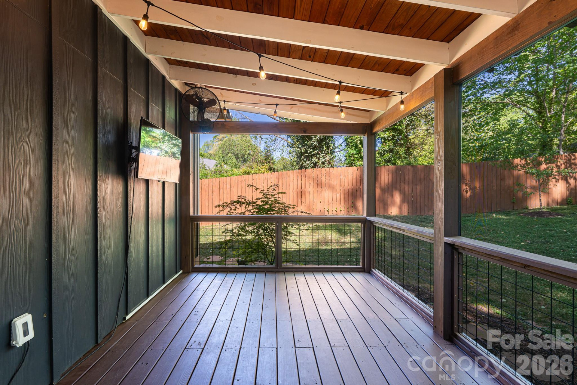 139 Linden Street - Photo 44