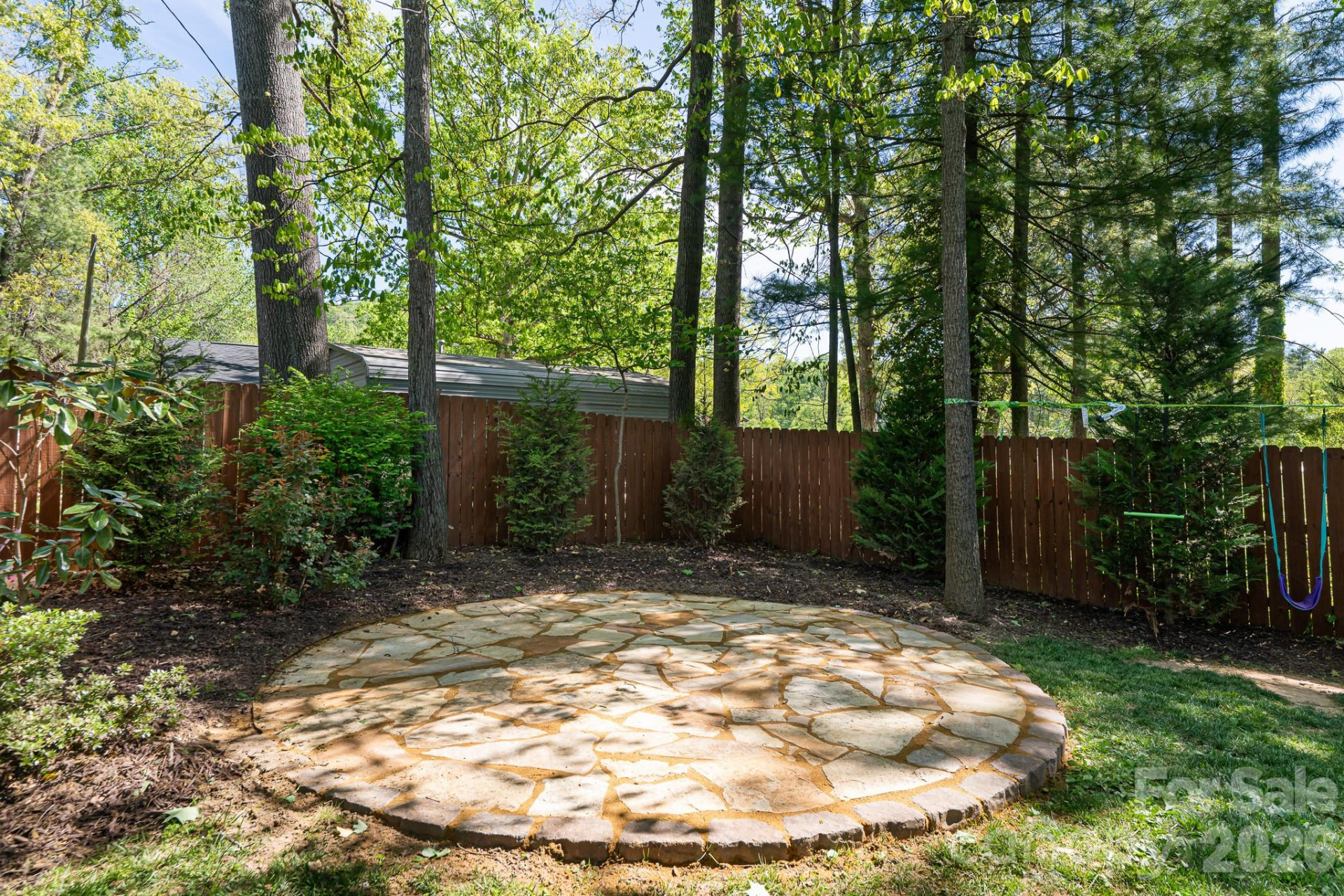 139 Linden Street - Photo 48