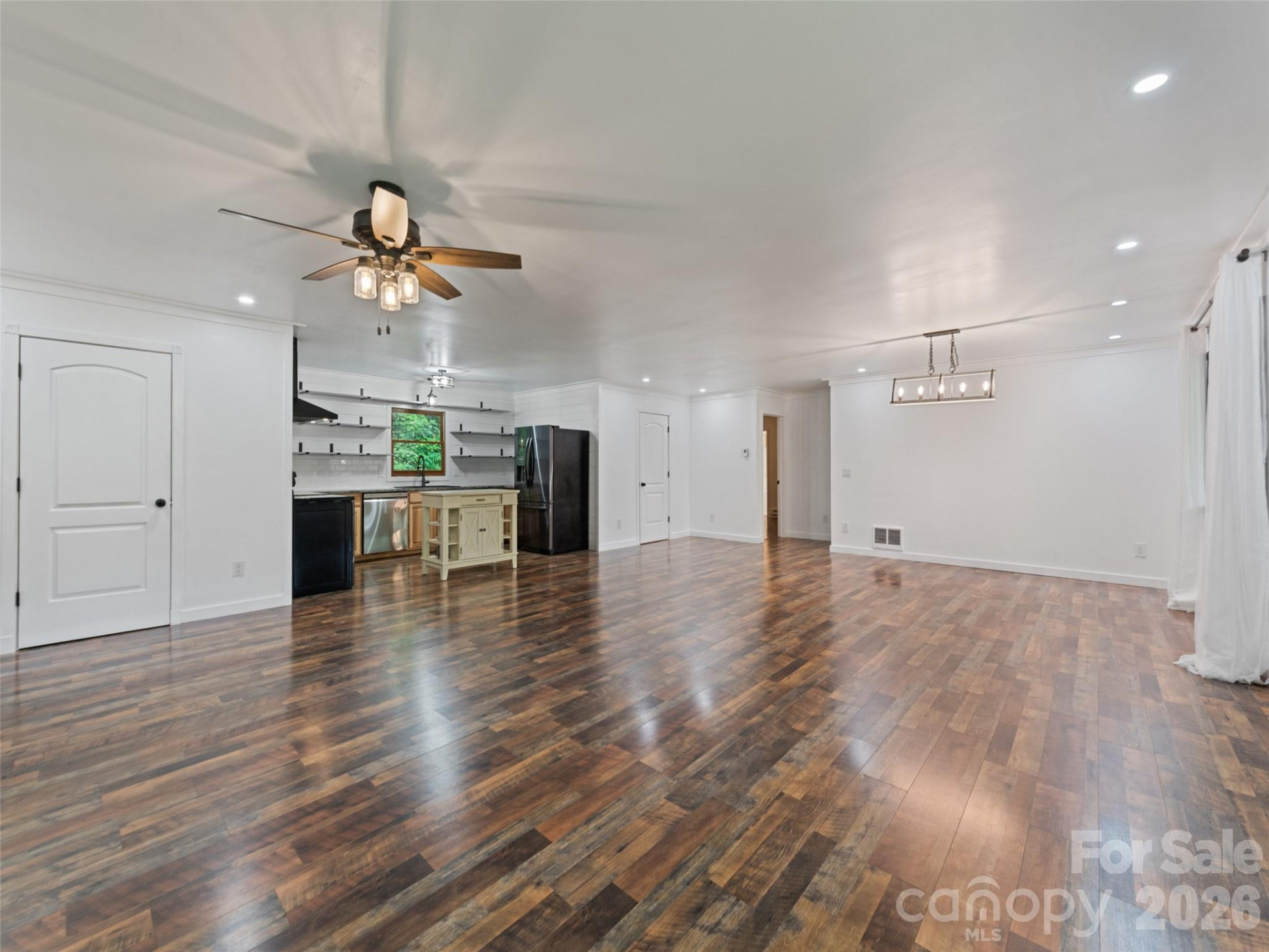 247 Three Springs Drive - Photo 10