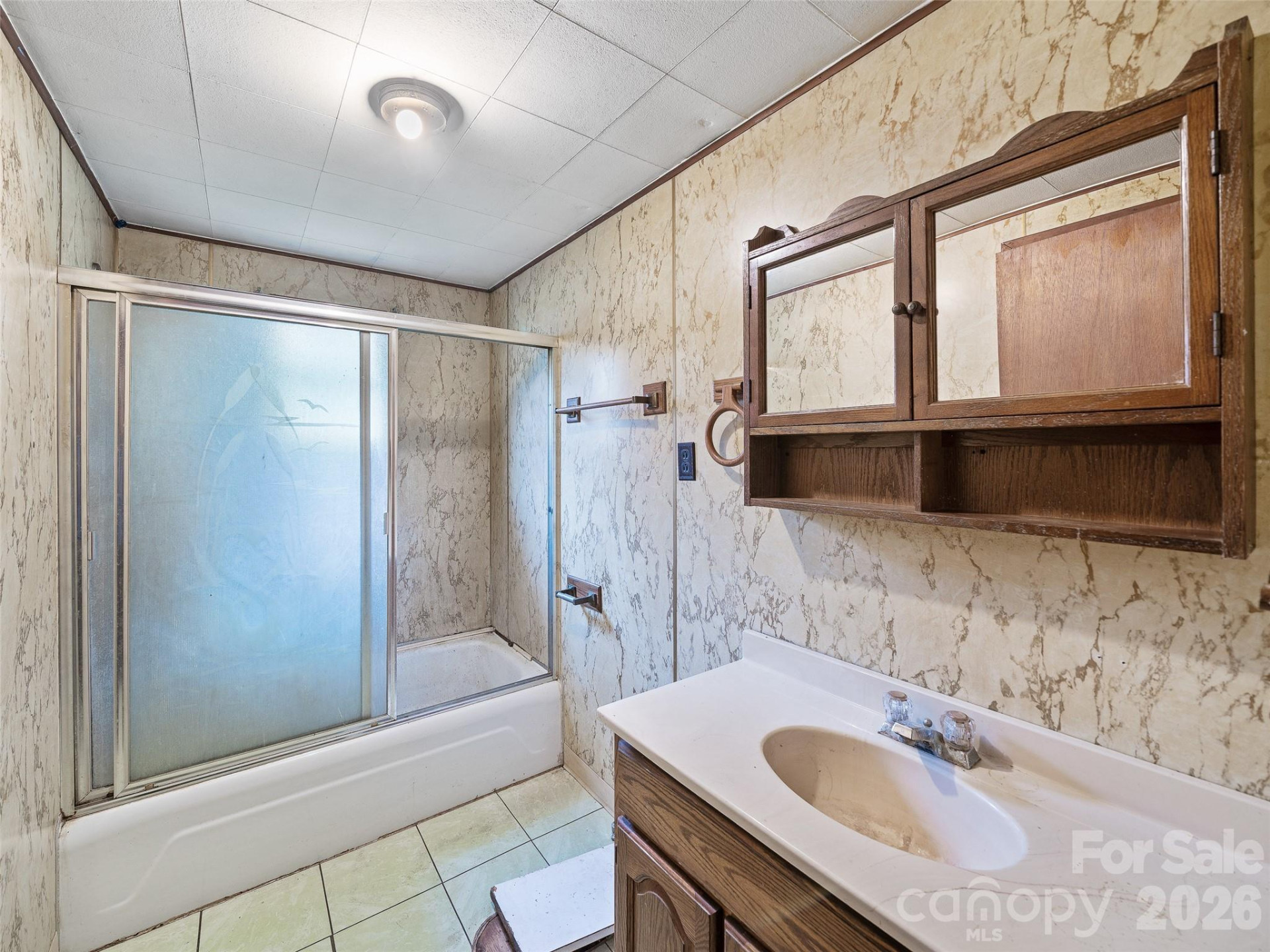 2432 Grapevine Road - Photo 11