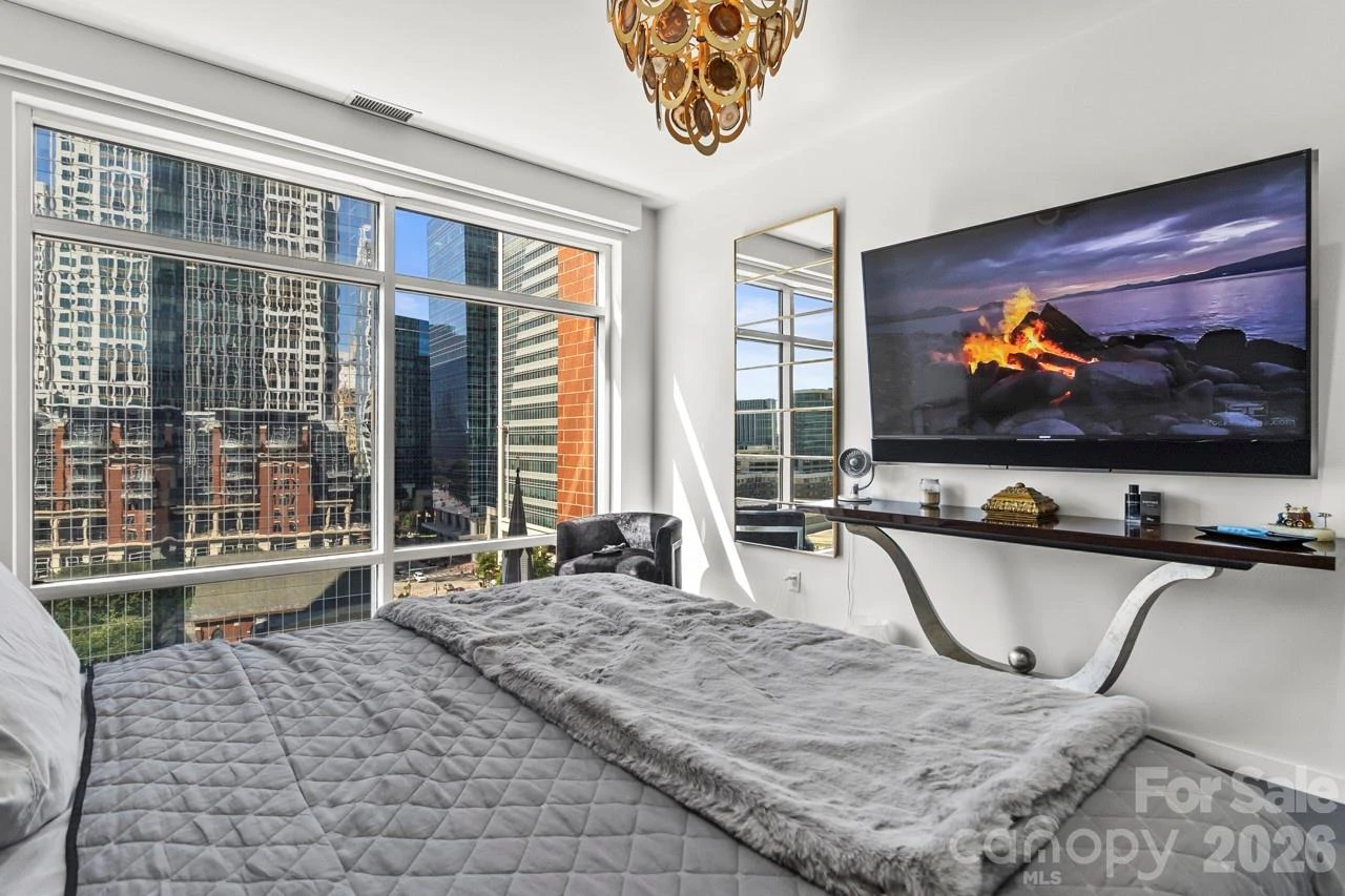 435 Tryon Street #901 - Photo 16