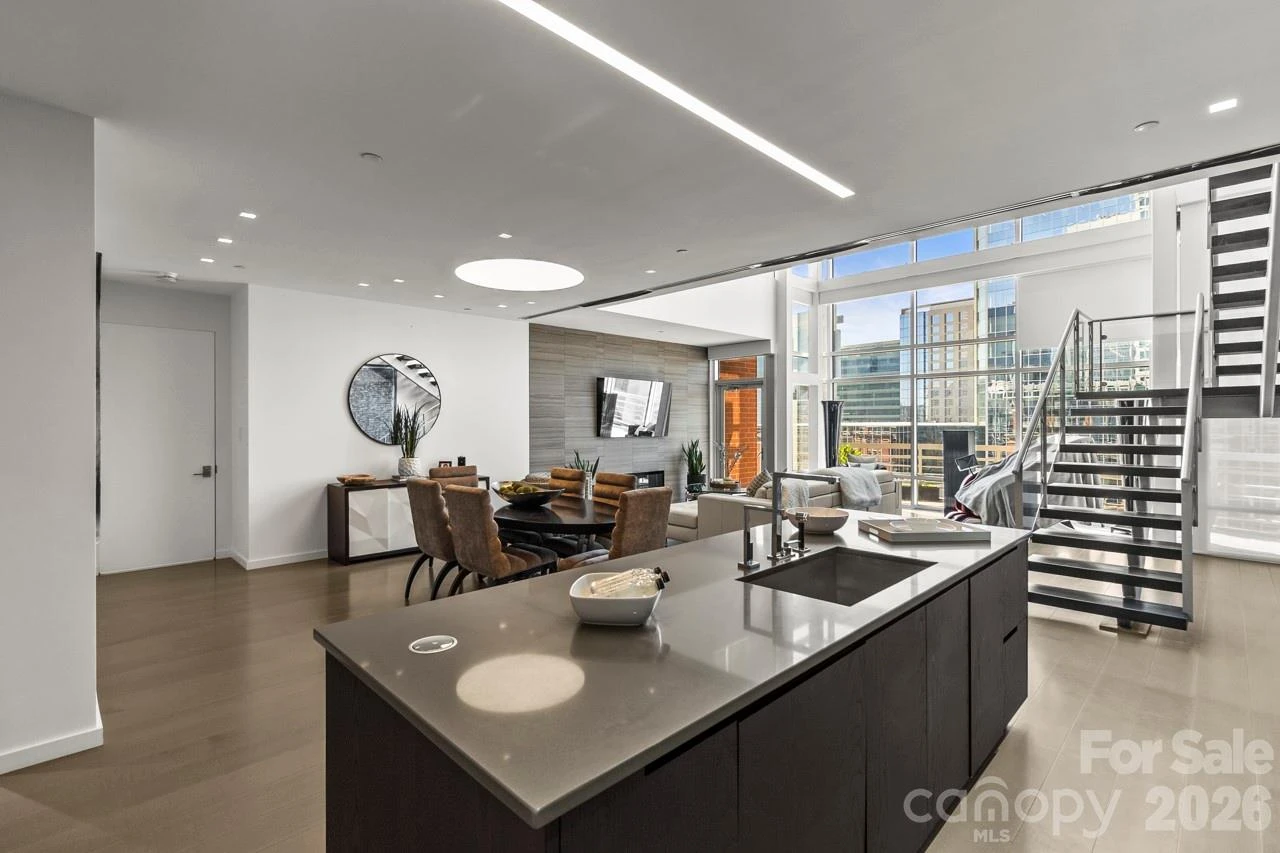 435 Tryon Street #901 - Photo 8