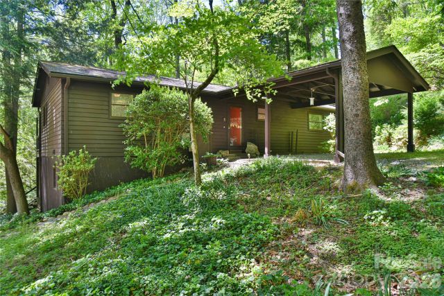 1 Hillcrest Lane, Black Mountain, NC, 28711