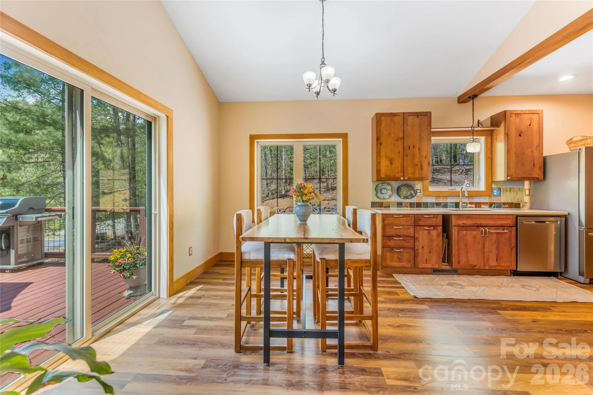 446 Amanda Drive - Photo 15