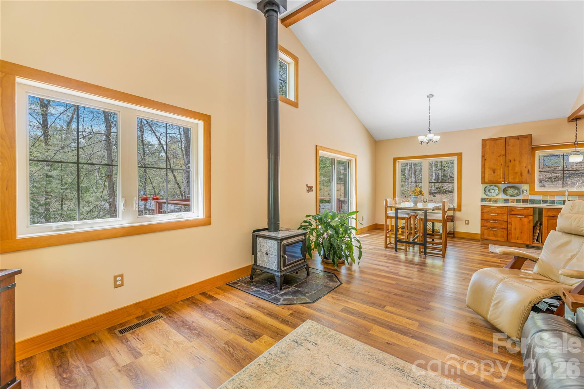 446 Amanda Drive - Photo 17