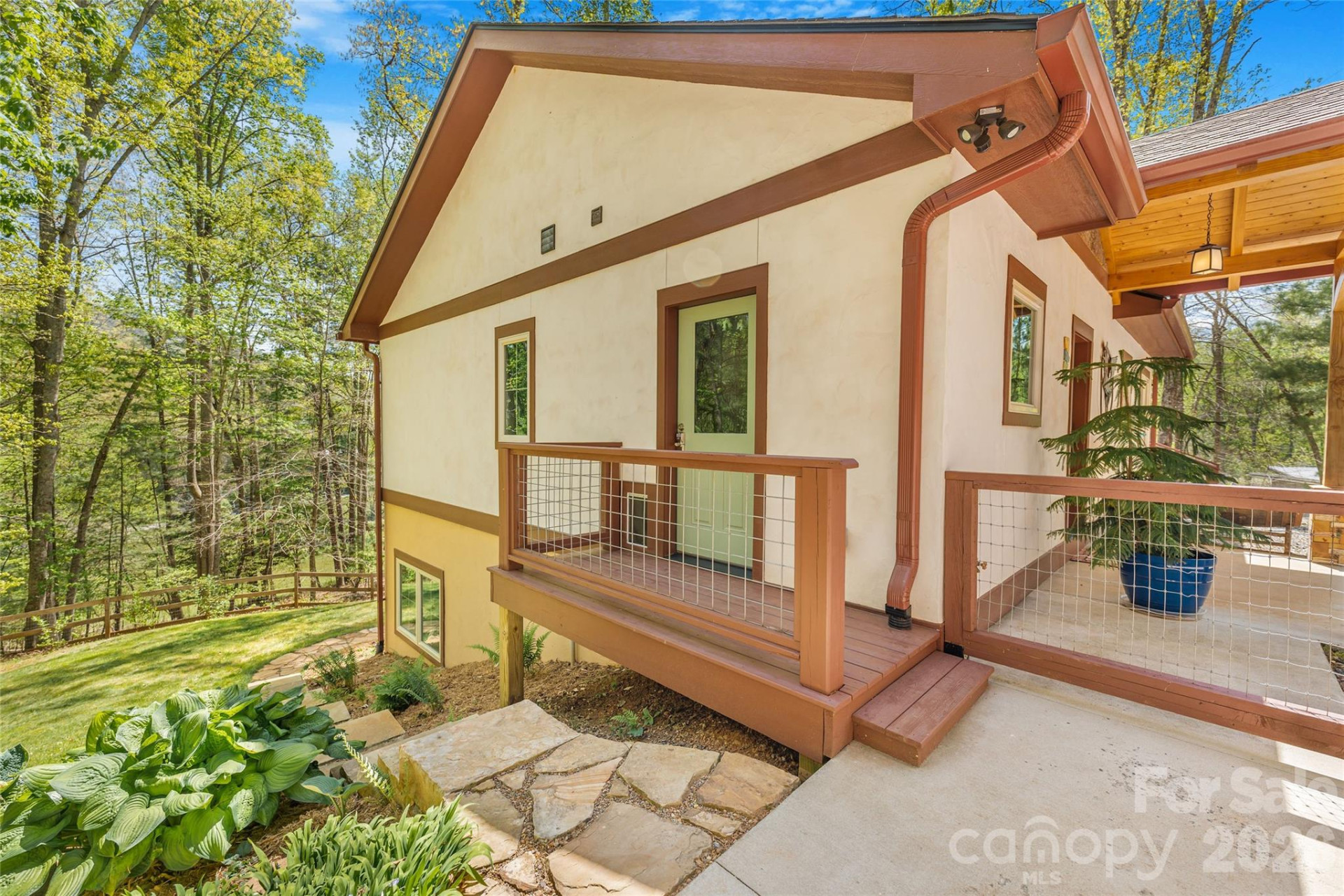 446 Amanda Drive - Photo 36