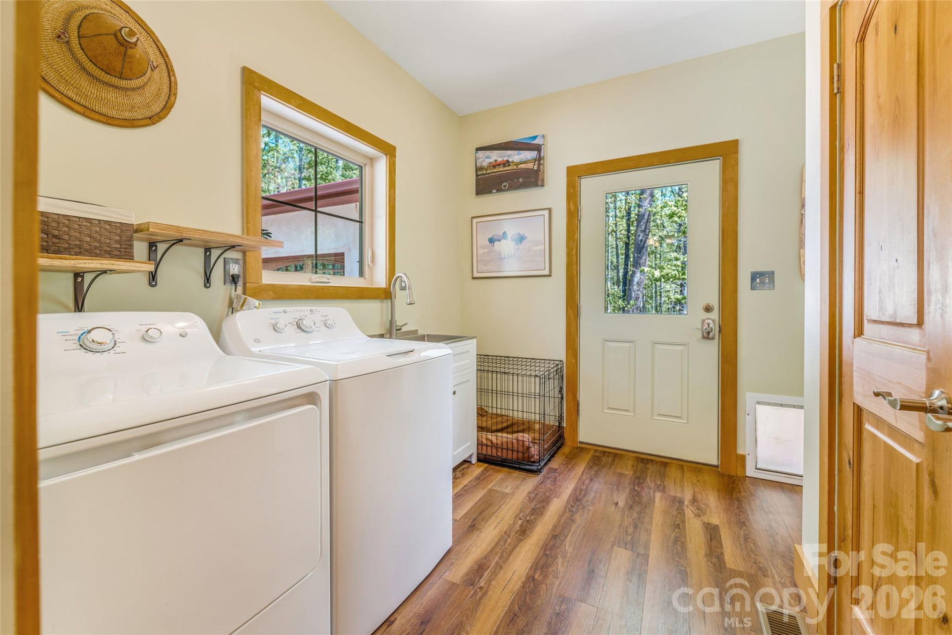 446 Amanda Drive - Photo 5