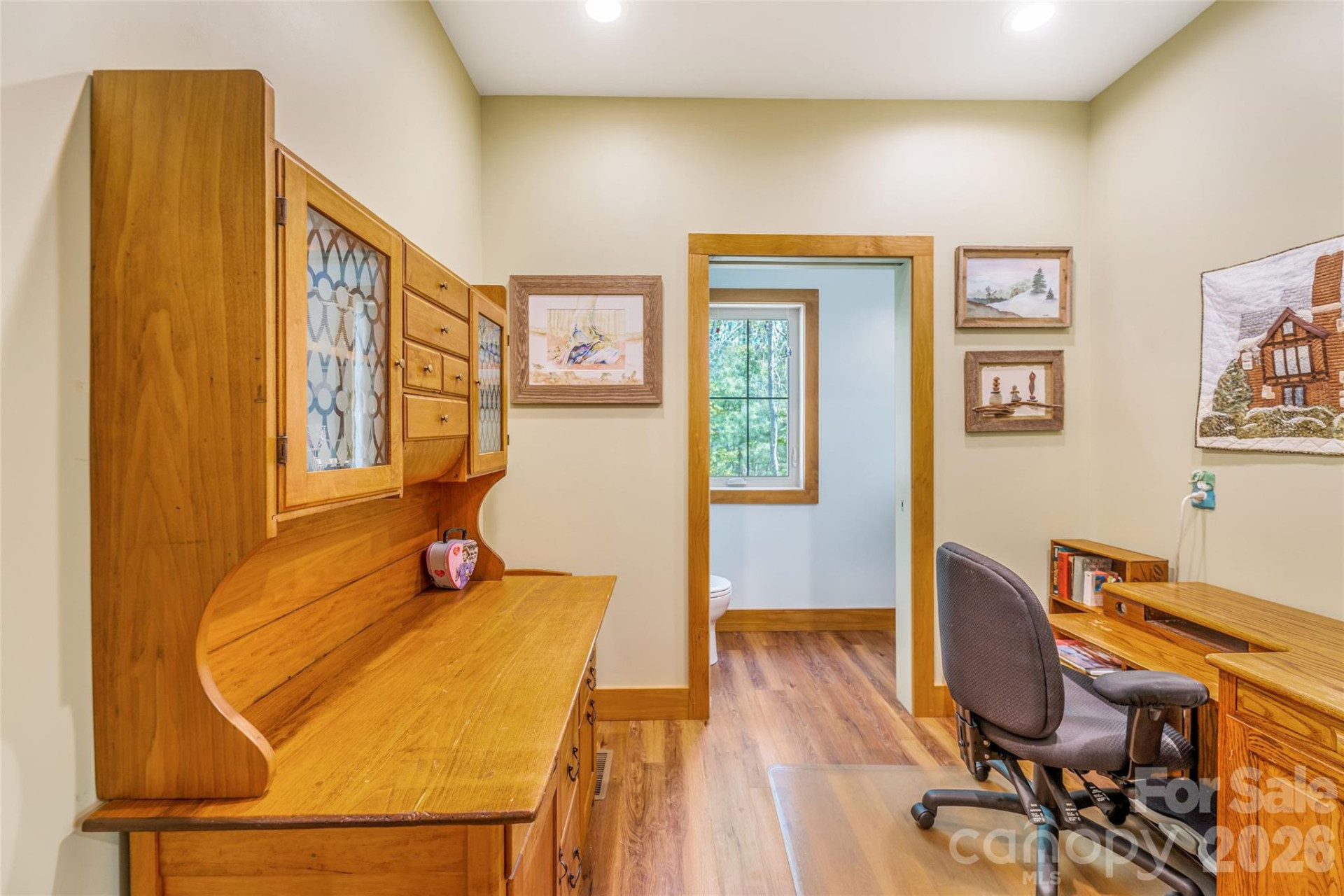 446 Amanda Drive - Photo 6