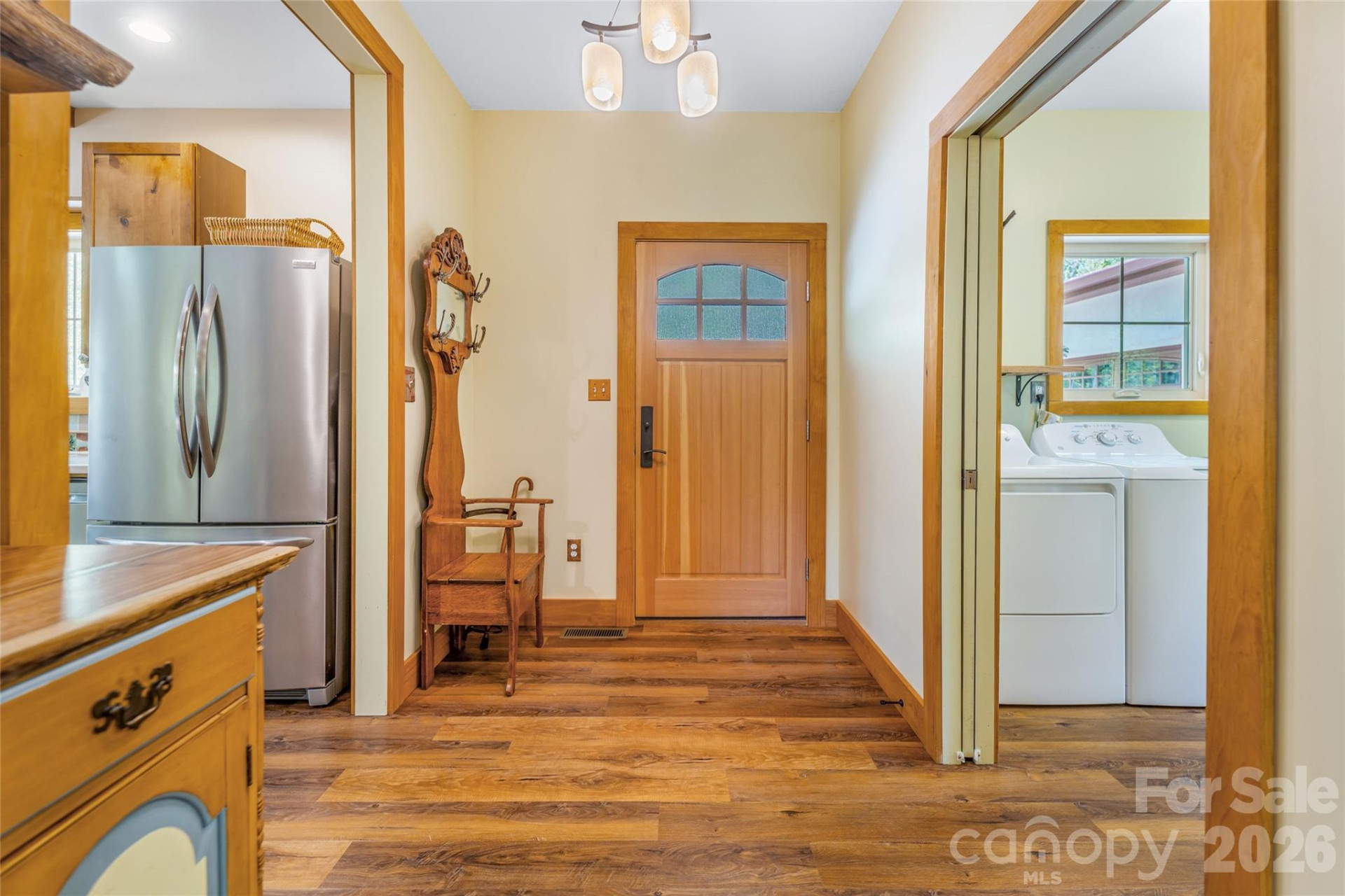 446 Amanda Drive - Photo 8