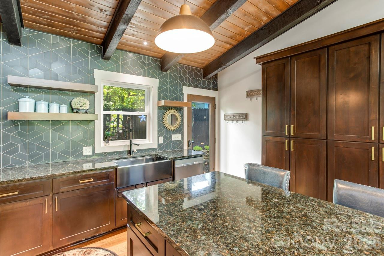 90 Summit Street - Photo 17